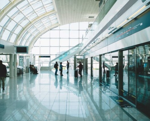 Article 106 : Dubai airport’s biometric boom: over 21 million passengers in 2023