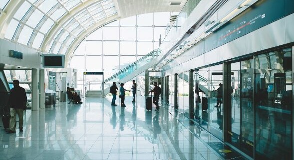 Article 106 : Dubai airport’s biometric boom: over 21 million passengers in 2023